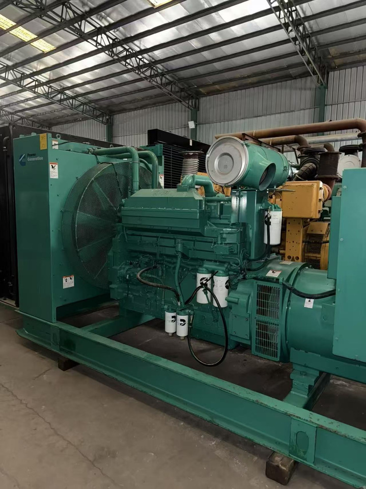 CUMMINS NTA855-G4 - Sähkögeneraattori: kuva CUMMINS NTA855-G4 - Sähkögeneraattori CUMMINS NTA855-G4 - Sähkögeneraattori: kuva CUMMINS NTA855-G4 - Sähkögeneraattori