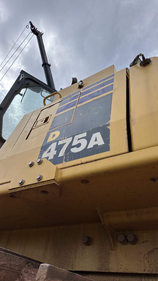 KOMATSU D475A-5EO - Työkalu/ Laitteet: kuva KOMATSU D475A-5EO - Työkalu/ Laitteet KOMATSU D475A-5EO - Työkalu/ Laitteet: kuva KOMATSU D475A-5EO - Työkalu/ Laitteet