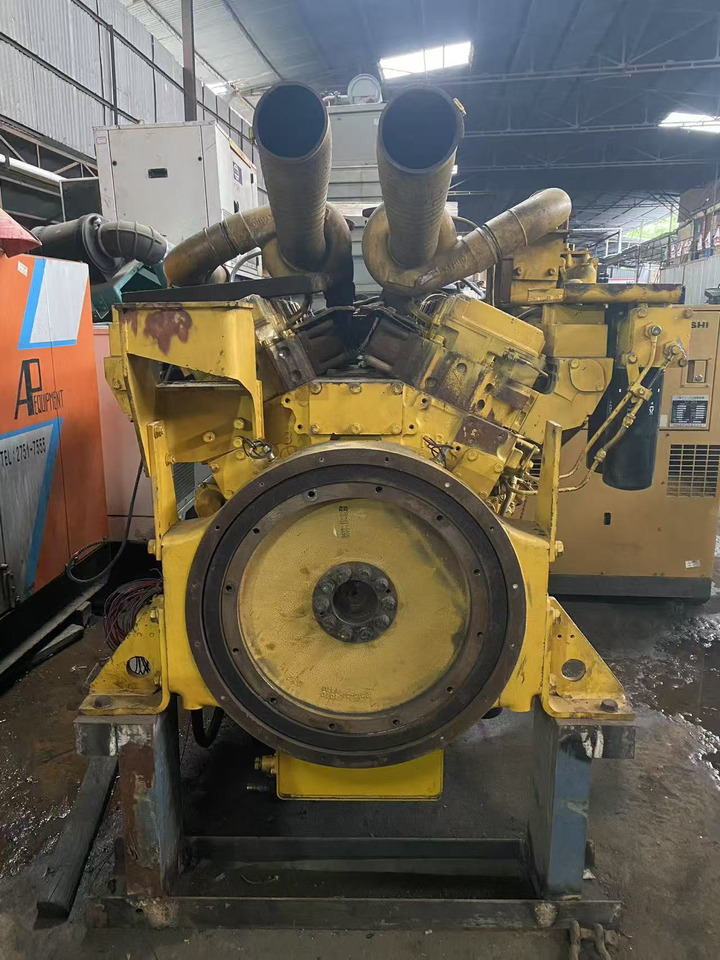 KOMATSU SAA12V140E - Moottori - LVI-laite: kuva KOMATSU SAA12V140E - Moottori - LVI-laite KOMATSU SAA12V140E - Moottori - LVI-laite: kuva KOMATSU SAA12V140E - Moottori - LVI-laite