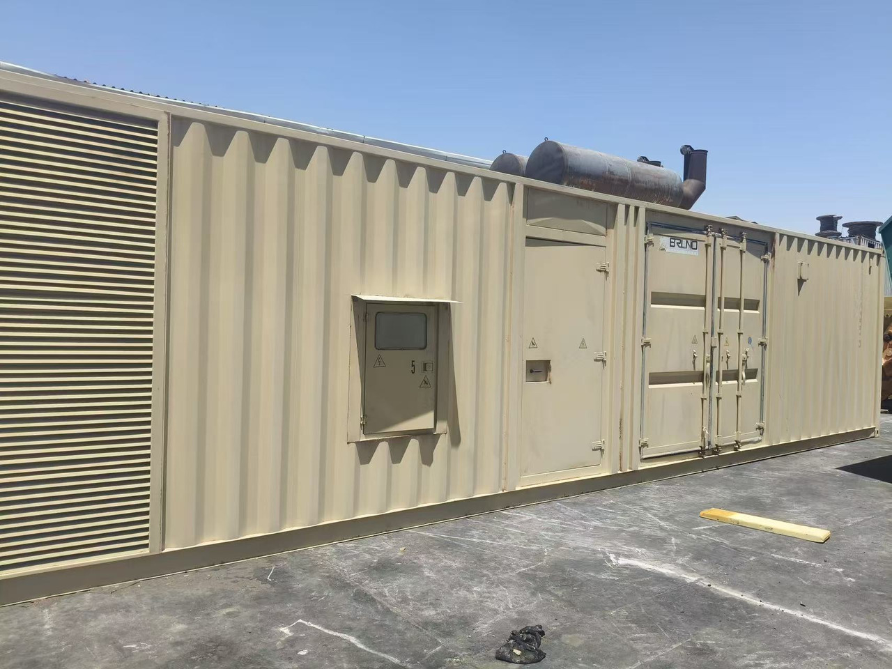 PERKINS 4012-46TWG3A - Sähkögeneraattori: kuva PERKINS 4012-46TWG3A - Sähkögeneraattori PERKINS 4012-46TWG3A - Sähkögeneraattori: kuva PERKINS 4012-46TWG3A - Sähkögeneraattori