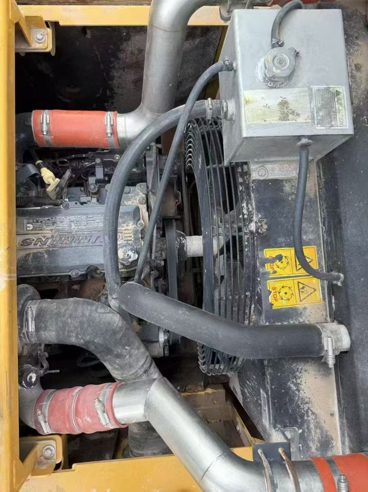 XCMG XE380DK - Telakaivukone: kuva XCMG XE380DK - Telakaivukone XCMG XE380DK - Telakaivukone: kuva XCMG XE380DK - Telakaivukone