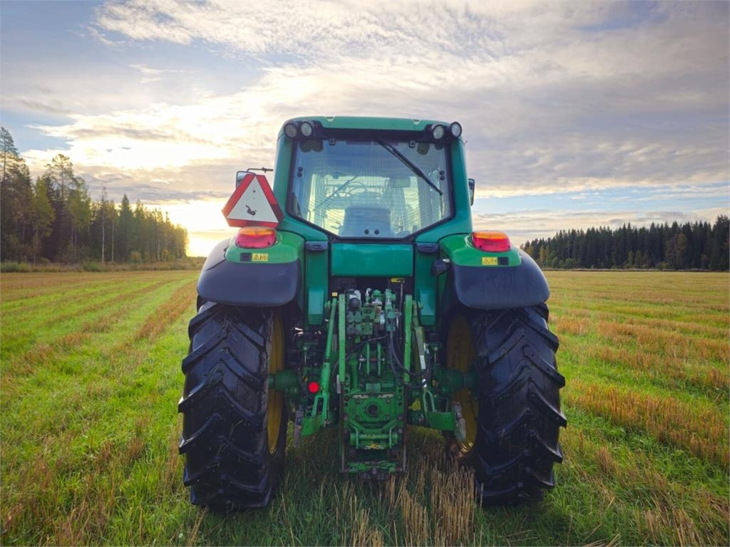 John Deere 6420S AP Premium Plus 50km/h - Traktori: kuva John Deere 6420S AP Premium Plus 50km/h - Traktori John Deere 6420S AP Premium Plus 50km/h - Traktori: kuva John Deere 6420S AP Premium Plus 50km/h - Traktori