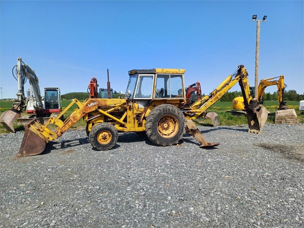 Massey Ferguson 50B traktorikaivuri - Kaivuri-trukki: kuva Massey Ferguson 50B traktorikaivuri - Kaivuri-trukki Massey Ferguson 50B traktorikaivuri - Kaivuri-trukki: kuva Massey Ferguson 50B traktorikaivuri - Kaivuri-trukki