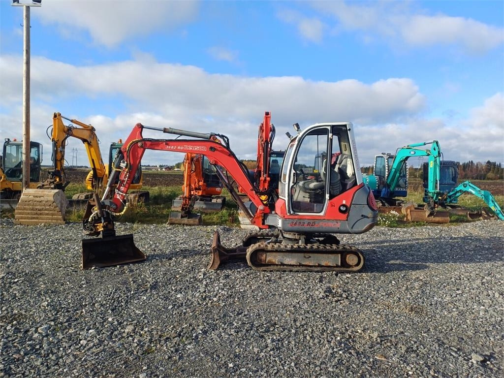 Neuson 3602RD Engcon pyörittäjällä - Minikuormaaja: kuva Neuson 3602RD Engcon pyörittäjällä - Minikuormaaja Neuson 3602RD Engcon pyörittäjällä - Minikuormaaja: kuva Neuson 3602RD Engcon pyörittäjällä - Minikuormaaja