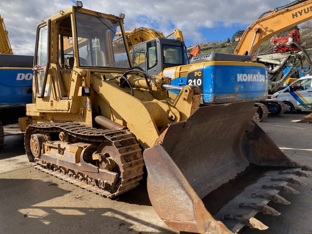 CHARGEUSE SUR CHENILLES CATERPILLAR 953 - Telakuormaaja: kuva CHARGEUSE SUR CHENILLES CATERPILLAR 953 - Telakuormaaja CHARGEUSE SUR CHENILLES CATERPILLAR 953 - Telakuormaaja: kuva CHARGEUSE SUR CHENILLES CATERPILLAR 953 - Telakuormaaja