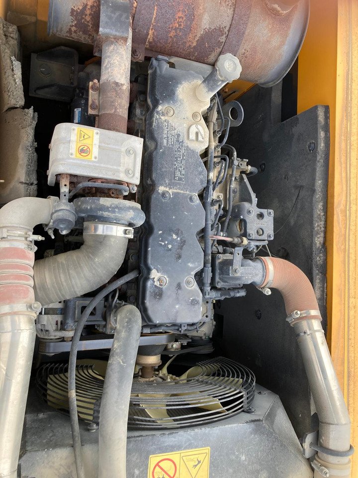 PELLE SUR CHENILLES HYUNDAI ROBEX 250 NLC-9 - Telakaivukone: kuva PELLE SUR CHENILLES HYUNDAI ROBEX 250 NLC-9 - Telakaivukone PELLE SUR CHENILLES HYUNDAI ROBEX 250 NLC-9 - Telakaivukone: kuva PELLE SUR CHENILLES HYUNDAI ROBEX 250 NLC-9 - Telakaivukone