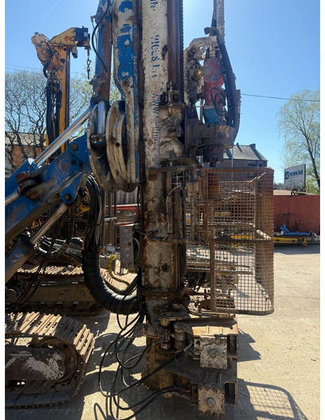 Soilmec SM 401 - Porakone: kuva Soilmec SM 401 - Porakone Soilmec SM 401 - Porakone: kuva Soilmec SM 401 - Porakone