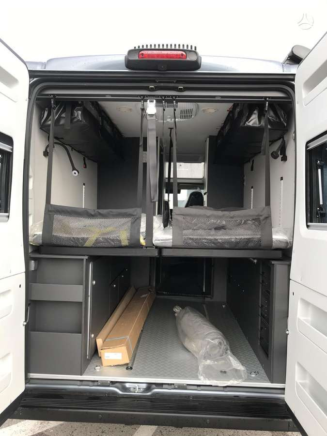ADRIA Twin Sport 640 SG - Retkeilyauto: kuva ADRIA Twin Sport 640 SG - Retkeilyauto ADRIA Twin Sport 640 SG - Retkeilyauto: kuva ADRIA Twin Sport 640 SG - Retkeilyauto