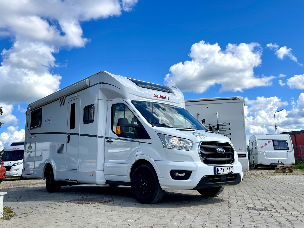 DETHLEFFS Just Go T7055 EBL - Puoli-integroitu asuntoauto: kuva DETHLEFFS Just Go T7055 EBL - Puoli-integroitu asuntoauto DETHLEFFS Just Go T7055 EBL - Puoli-integroitu asuntoauto: kuva DETHLEFFS Just Go T7055 EBL - Puoli-integroitu asuntoauto