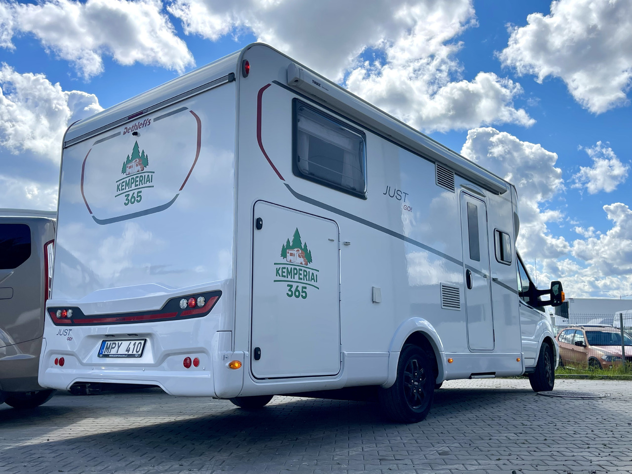 DETHLEFFS Just Go T7055 EBL - Puoli-integroitu asuntoauto: kuva DETHLEFFS Just Go T7055 EBL - Puoli-integroitu asuntoauto DETHLEFFS Just Go T7055 EBL - Puoli-integroitu asuntoauto: kuva DETHLEFFS Just Go T7055 EBL - Puoli-integroitu asuntoauto