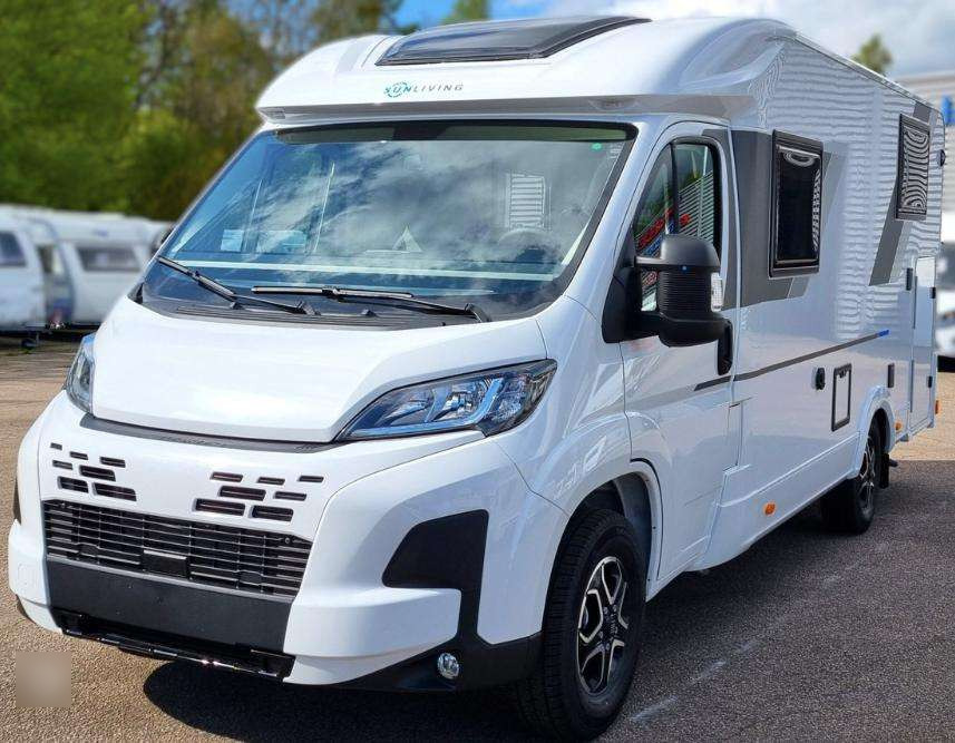 SUN LIVING C 65 SL - Puoli-integroitu asuntoauto: kuva SUN LIVING C 65 SL - Puoli-integroitu asuntoauto SUN LIVING C 65 SL - Puoli-integroitu asuntoauto: kuva SUN LIVING C 65 SL - Puoli-integroitu asuntoauto
