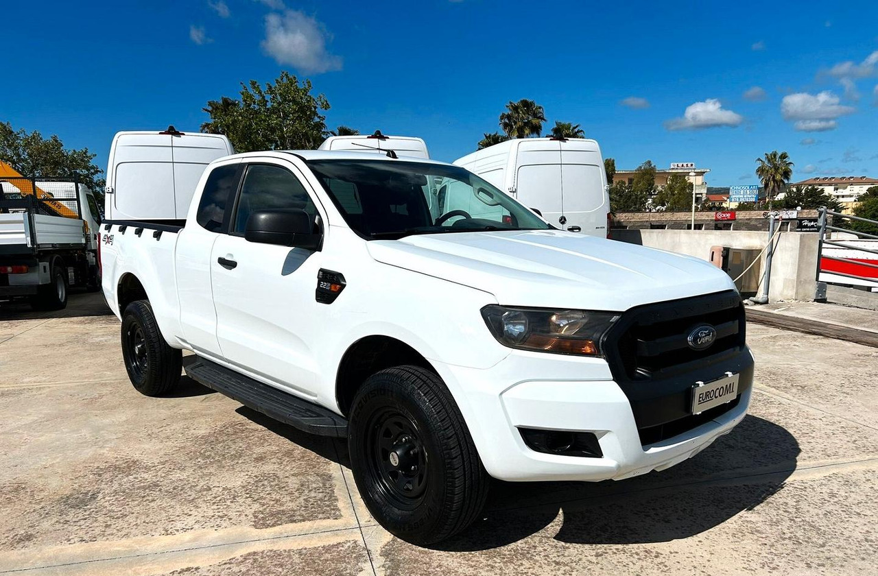 Ford Ranger 2.2 160 cv XL Supercab 4 posti 4wd gan - Avolava-auto: kuva Ford Ranger 2.2 160 cv XL Supercab 4 posti 4wd gan - Avolava-auto Ford Ranger 2.2 160 cv XL Supercab 4 posti 4wd gan - Avolava-auto: kuva Ford Ranger 2.2 160 cv XL Supercab 4 posti 4wd gan - Avolava-auto