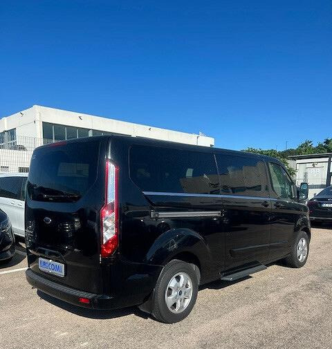 Ford Tourneo Custom Tourneo Custom 310 2.0 TDCi 17 - Henkilöauto: kuva Ford Tourneo Custom Tourneo Custom 310 2.0 TDCi 17 - Henkilöauto Ford Tourneo Custom Tourneo Custom 310 2.0 TDCi 17 - Henkilöauto: kuva Ford Tourneo Custom Tourneo Custom 310 2.0 TDCi 17 - Henkilöauto