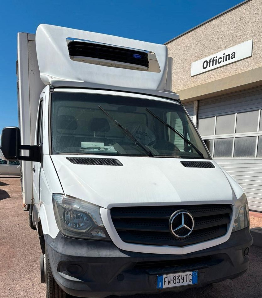 Mercedes-Benz Sprinter 416 CDI T 37/35 Furgone iso - Refrigeraattori kuorma-auto: kuva Mercedes-Benz Sprinter 416 CDI T 37/35 Furgone iso - Refrigeraattori kuorma-auto Mercedes-Benz Sprinter 416 CDI T 37/35 Furgone iso - Refrigeraattori kuorma-auto: kuva Mercedes-Benz Sprinter 416 CDI T 37/35 Furgone iso - Refrigeraattori kuorma-auto