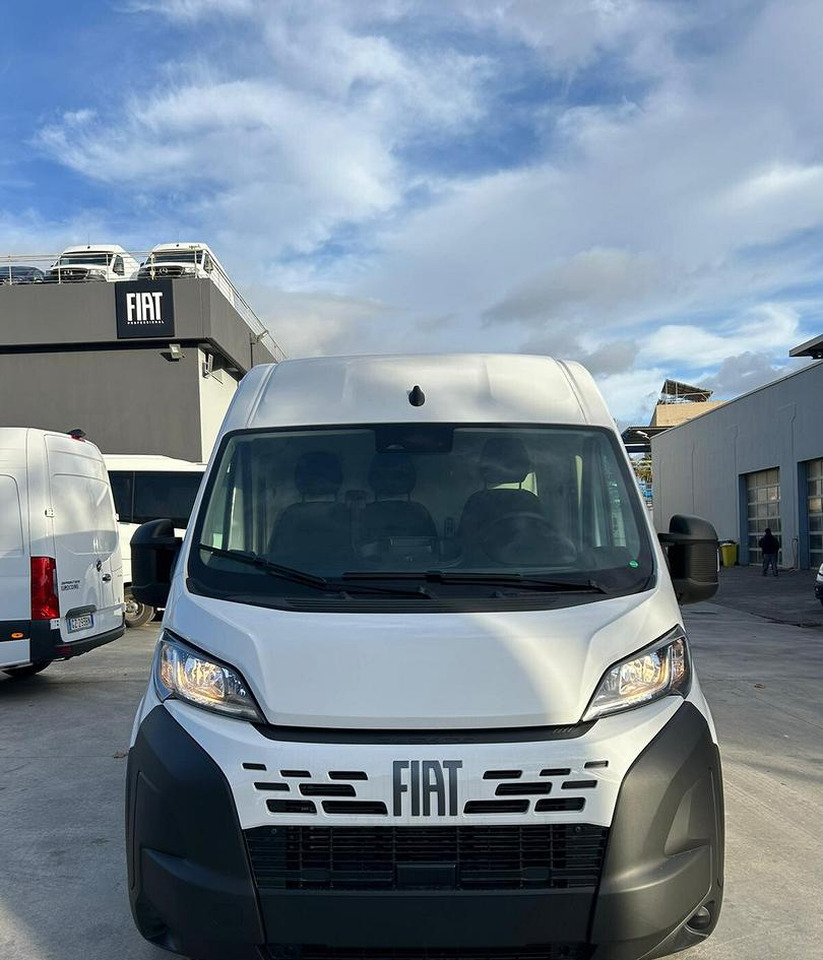 NUOVO Fiat Ducato 2.2 mjt Lastrato L2H2 120 cv 33 - Pakettiauto: kuva NUOVO Fiat Ducato 2.2 mjt Lastrato L2H2 120 cv 33 - Pakettiauto NUOVO Fiat Ducato 2.2 mjt Lastrato L2H2 120 cv 33 - Pakettiauto: kuva NUOVO Fiat Ducato 2.2 mjt Lastrato L2H2 120 cv 33 - Pakettiauto