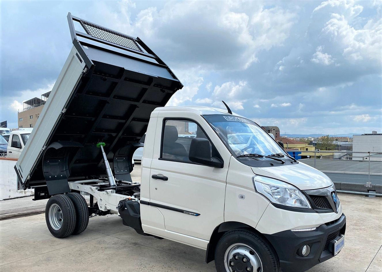 Piaggio Porter NP6 1.5 Ribaltabile *PROMO* - Kippilava-auto: kuva Piaggio Porter NP6 1.5 Ribaltabile *PROMO* - Kippilava-auto Piaggio Porter NP6 1.5 Ribaltabile *PROMO* - Kippilava-auto: kuva Piaggio Porter NP6 1.5 Ribaltabile *PROMO* - Kippilava-auto