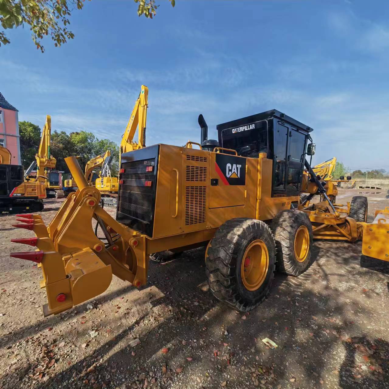 CATERPILLAR 140H - Tiehöylä: kuva CATERPILLAR 140H - Tiehöylä CATERPILLAR 140H - Tiehöylä: kuva CATERPILLAR 140H - Tiehöylä