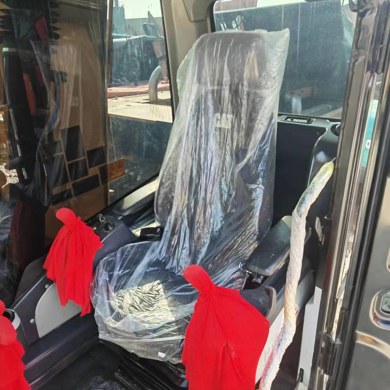 Telakaivukone CATERPILLAR 312D2: kuva Telakaivukone CATERPILLAR 312D2