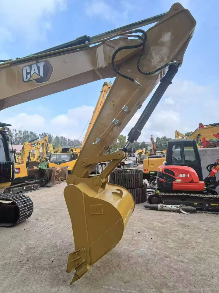 Telakaivukone CATERPILLAR 320GX: kuva Telakaivukone CATERPILLAR 320GX Telakaivukone CATERPILLAR 320GX: kuva Telakaivukone CATERPILLAR 320GX