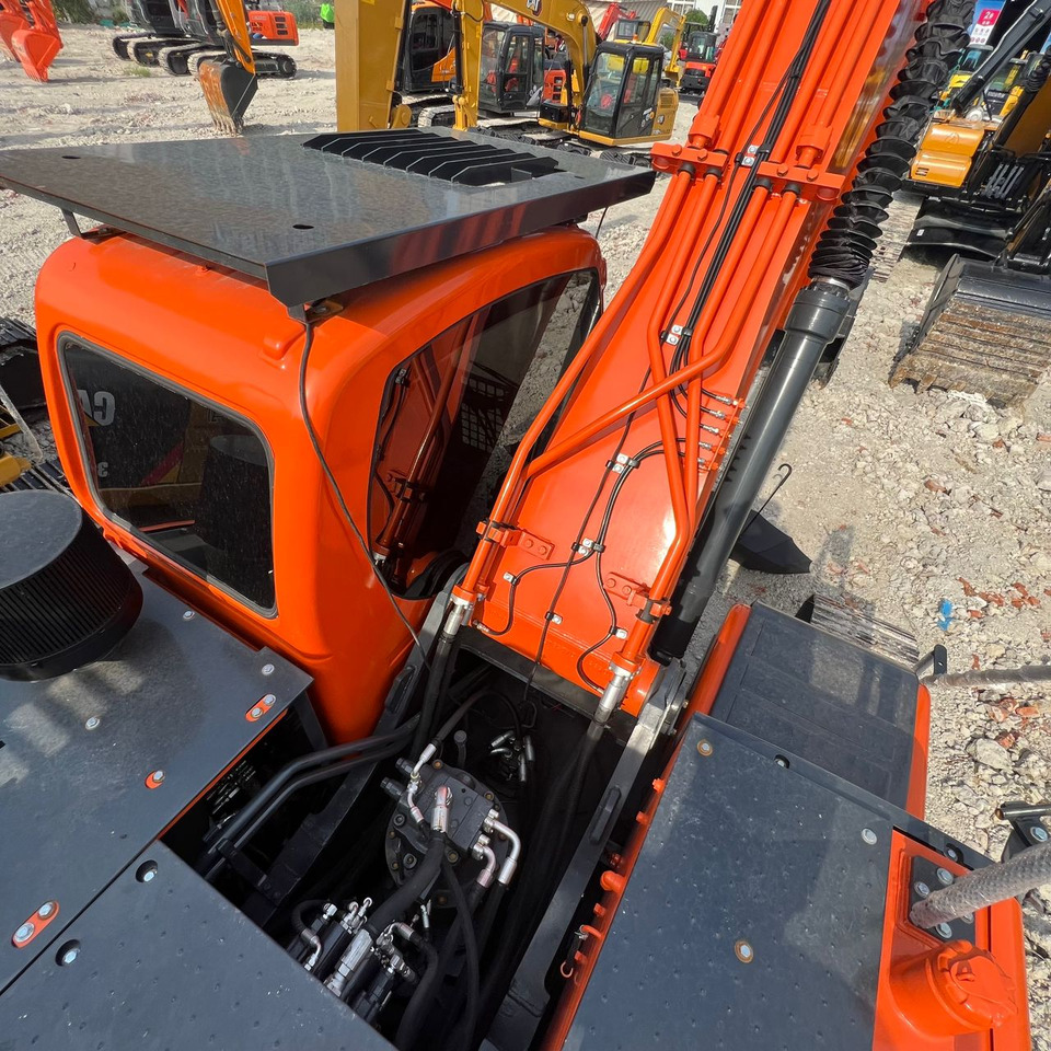 DOOSAN DX300 - Telakaivukone: kuva DOOSAN DX300 - Telakaivukone DOOSAN DX300 - Telakaivukone: kuva DOOSAN DX300 - Telakaivukone