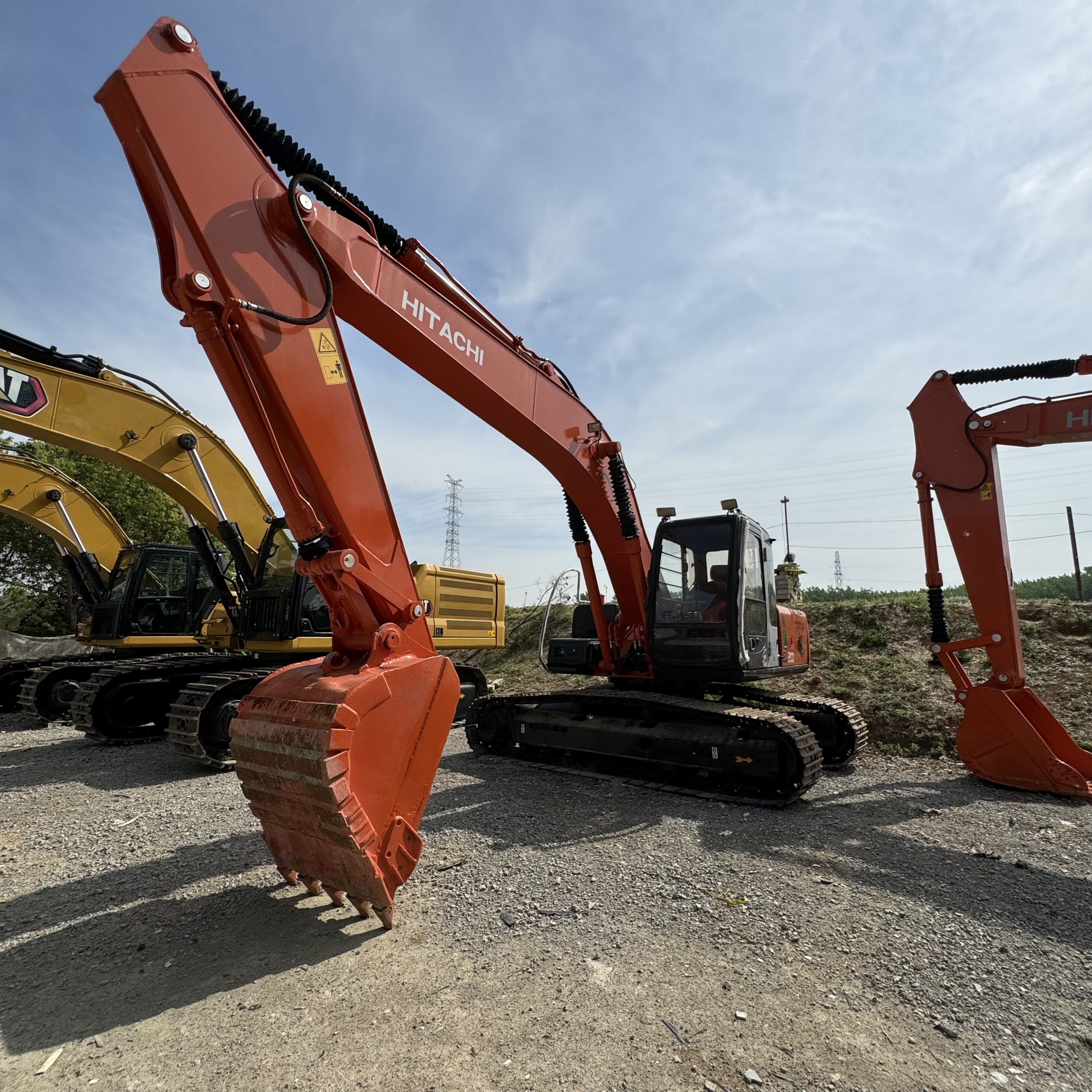Telakaivukone HITACHI ZX200: kuva Telakaivukone HITACHI ZX200