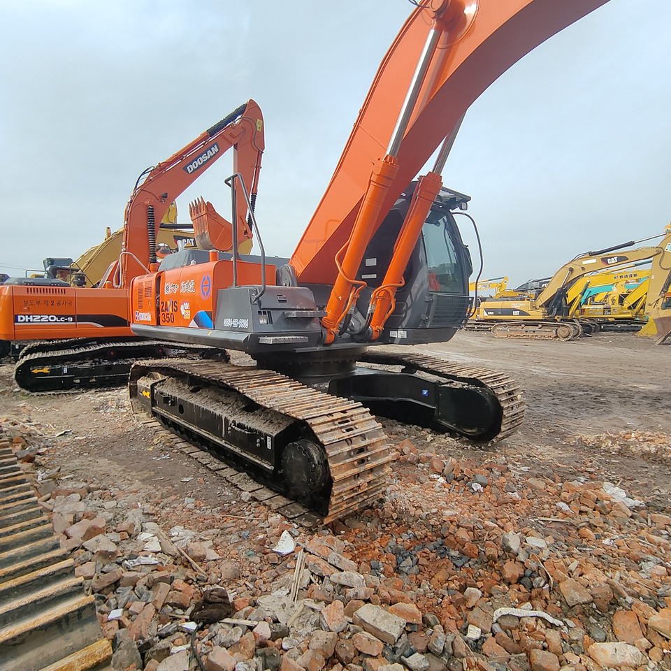 Telakaivukone HITACHI ZX350: kuva Telakaivukone HITACHI ZX350