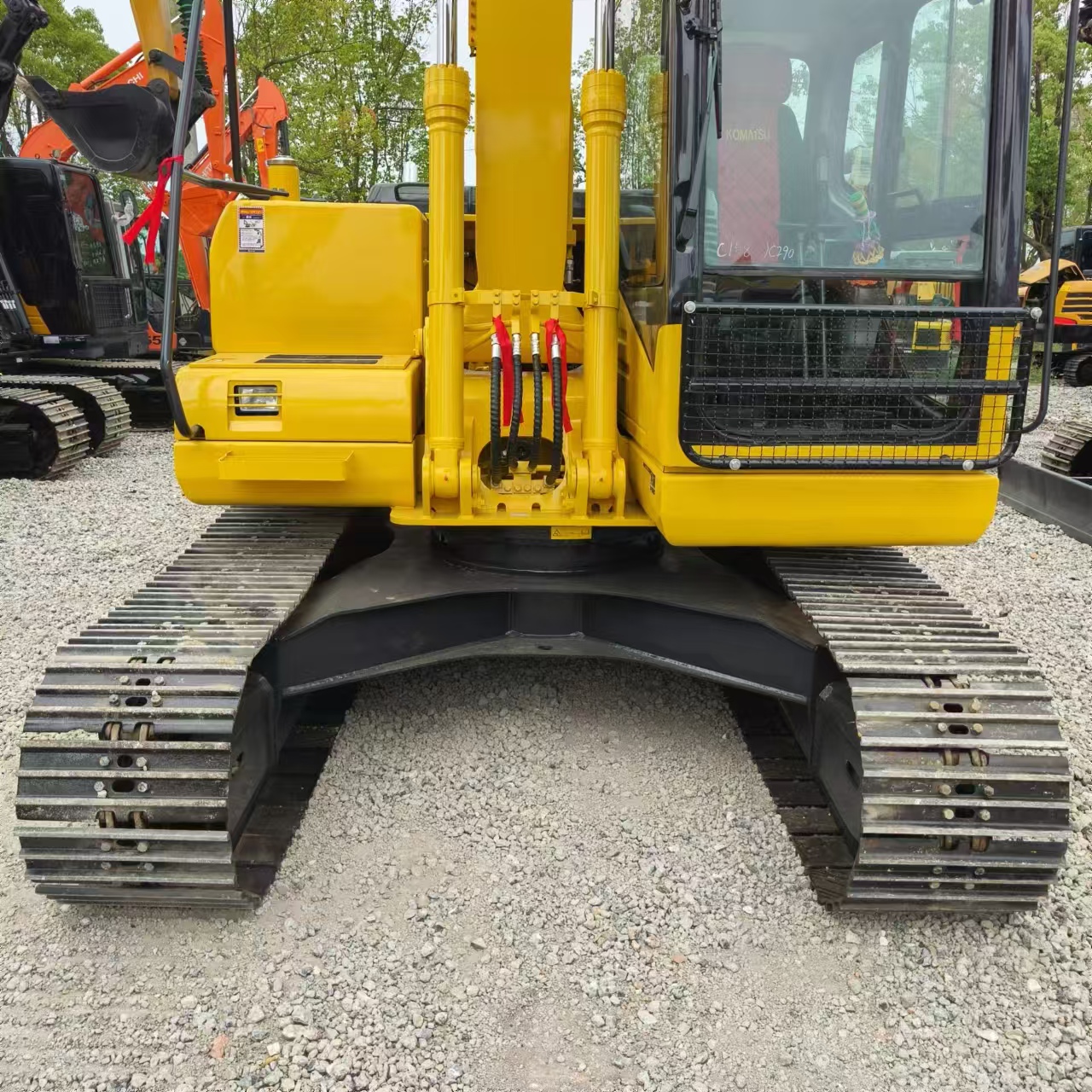 KOMATSU PC110 - Telakaivukone: kuva KOMATSU PC110 - Telakaivukone KOMATSU PC110 - Telakaivukone: kuva KOMATSU PC110 - Telakaivukone