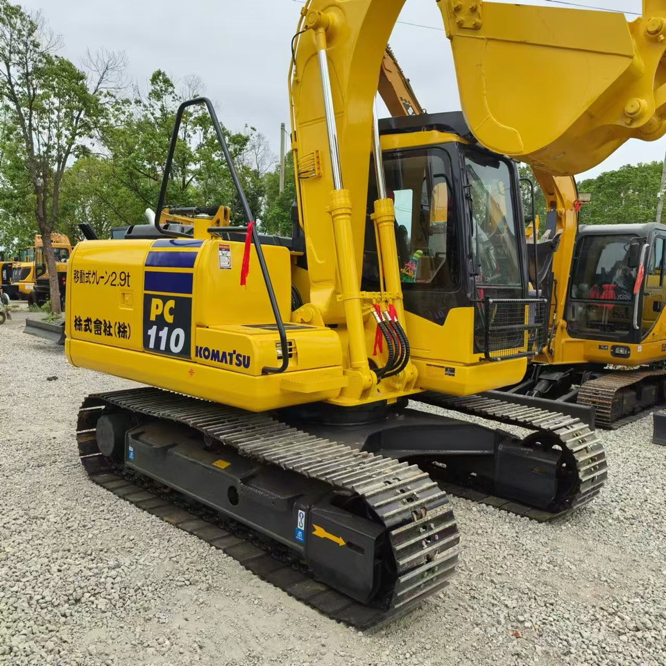 KOMATSU PC110 - Telakaivukone: kuva KOMATSU PC110 - Telakaivukone KOMATSU PC110 - Telakaivukone: kuva KOMATSU PC110 - Telakaivukone