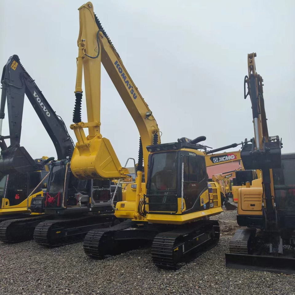 KOMATSU PC130-7 - Telakaivukone: kuva KOMATSU PC130-7 - Telakaivukone KOMATSU PC130-7 - Telakaivukone: kuva KOMATSU PC130-7 - Telakaivukone