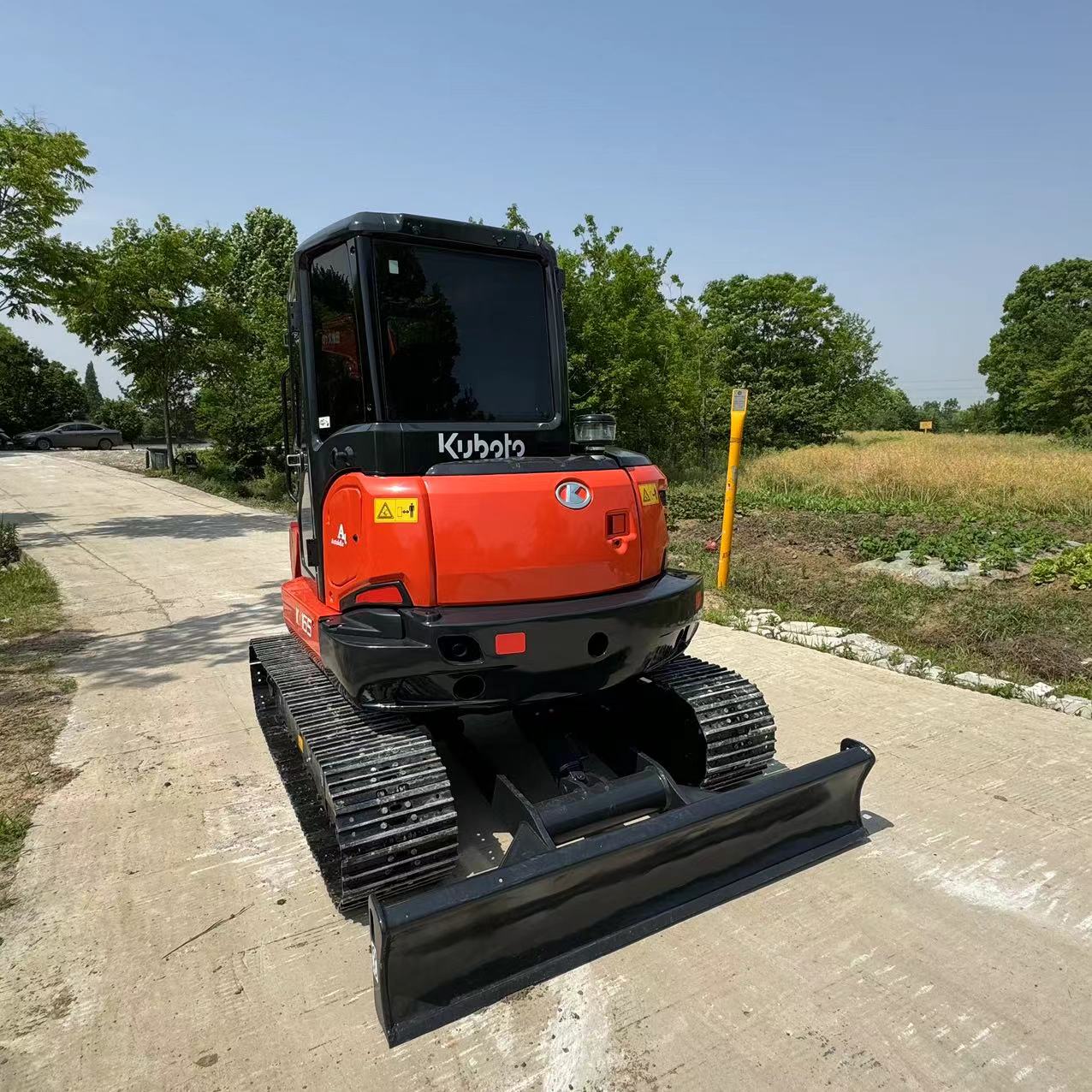 Minikuormaaja KUBOTA KX165: kuva Minikuormaaja KUBOTA KX165