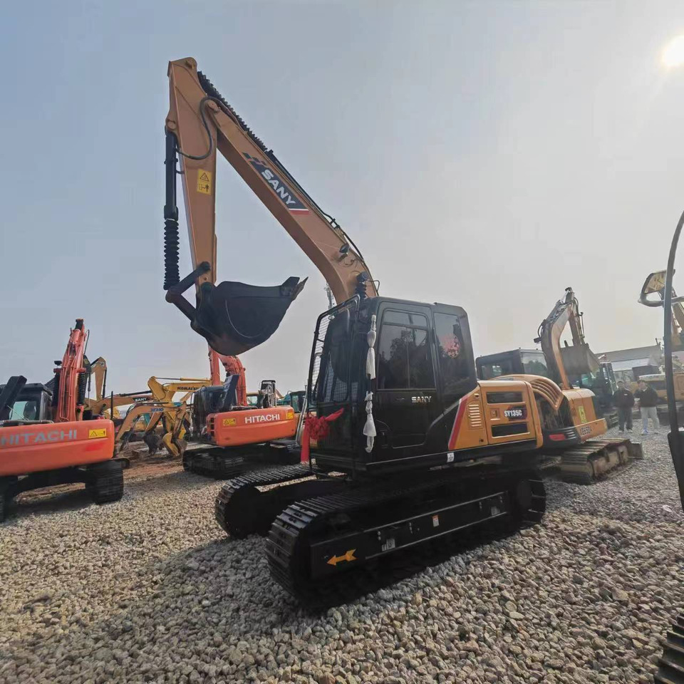 SANY SY135C - Telakaivukone: kuva SANY SY135C - Telakaivukone SANY SY135C - Telakaivukone: kuva SANY SY135C - Telakaivukone