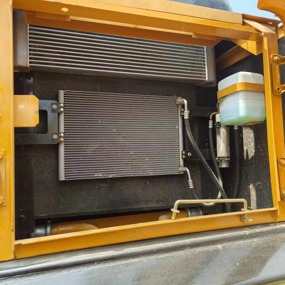 Telakaivukone SANY SY365H: kuva Telakaivukone SANY SY365H Telakaivukone SANY SY365H: kuva Telakaivukone SANY SY365H