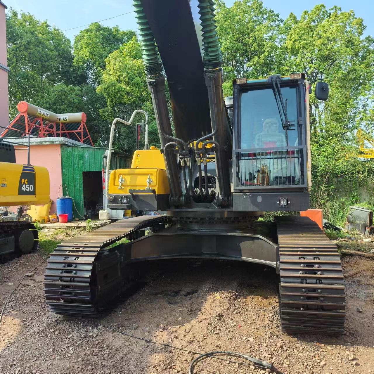 VOLVO EC480 - Telakaivukone: kuva VOLVO EC480 - Telakaivukone VOLVO EC480 - Telakaivukone: kuva VOLVO EC480 - Telakaivukone