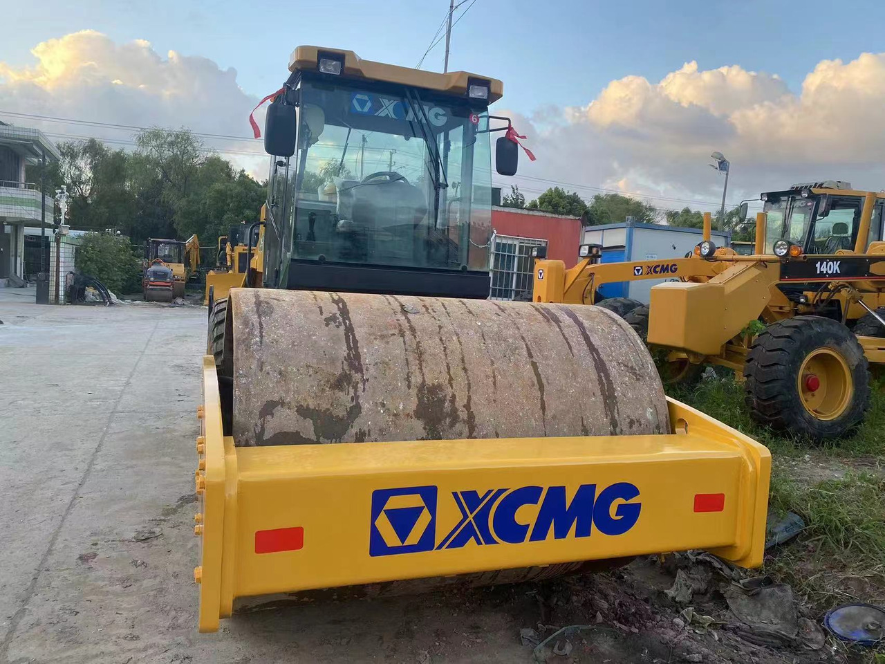 XCMG XS223J - Tiivistyskone: kuva XCMG XS223J - Tiivistyskone XCMG XS223J - Tiivistyskone: kuva XCMG XS223J - Tiivistyskone