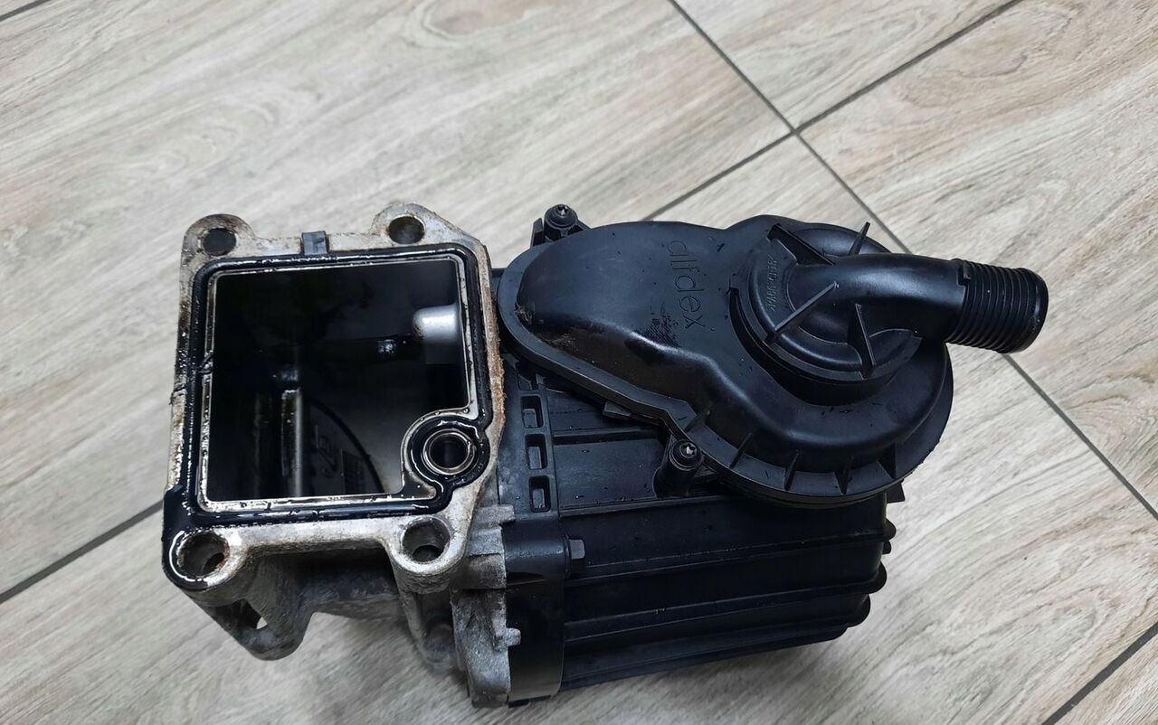 22877307 Volvo FH 4 FM 4 - Öljysuodatin - Kuorma-auto: kuva 22877307 Volvo FH 4 FM 4 - Öljysuodatin - Kuorma-auto 22877307 Volvo FH 4 FM 4 - Öljysuodatin - Kuorma-auto: kuva 22877307 Volvo FH 4 FM 4 - Öljysuodatin - Kuorma-auto