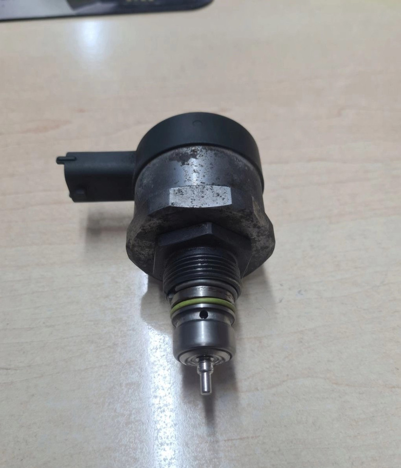 BOSCH- REGULATOR CIŚNIENIA LISTWY PALIWA FORD F-MAX 500 Gc46 9H321 BA 0281006475 - Venttiili: kuva BOSCH- REGULATOR CIŚNIENIA LISTWY PALIWA FORD F-MAX 500 Gc46 9H321 BA 0281006475 - Venttiili BOSCH- REGULATOR CIŚNIENIA LISTWY PALIWA FORD F-MAX 500 Gc46 9H321 BA 0281006475 - Venttiili: kuva BOSCH- REGULATOR CIŚNIENIA LISTWY PALIWA FORD F-MAX 500 Gc46 9H321 BA 0281006475 - Venttiili