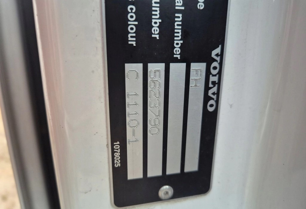 DRZWI KOMPLETNE PRAWE VOLVO FH 4 1110 - Ovi ja osat: kuva DRZWI KOMPLETNE PRAWE VOLVO FH 4 1110 - Ovi ja osat DRZWI KOMPLETNE PRAWE VOLVO FH 4 1110 - Ovi ja osat: kuva DRZWI KOMPLETNE PRAWE VOLVO FH 4 1110 - Ovi ja osat