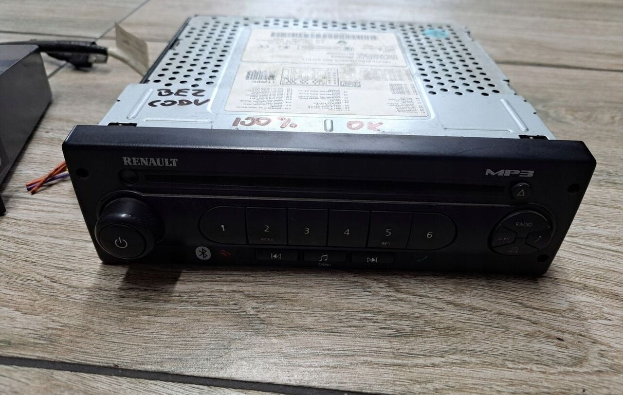 Delphi RADIO MP3 CD AUX USB 12V RENAULT PREMIUM MAGNUM MIDLUM DXI - Ohjaamo ja sisustus - Kuorma-auto: kuva Delphi RADIO MP3 CD AUX USB 12V RENAULT PREMIUM MAGNUM MIDLUM DXI - Ohjaamo ja sisustus - Kuorma-auto Delphi RADIO MP3 CD AUX USB 12V RENAULT PREMIUM MAGNUM MIDLUM DXI - Ohjaamo ja sisustus - Kuorma-auto: kuva Delphi RADIO MP3 CD AUX USB 12V RENAULT PREMIUM MAGNUM MIDLUM DXI - Ohjaamo ja sisustus - Kuorma-auto