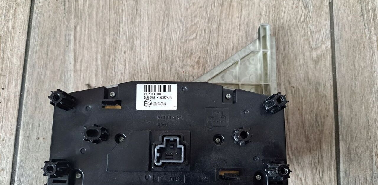 OEM PANEL NAWIEWU OGRZEWANIA KLIMATYZACJI VOLVO FH 4 22131006 - Ajopiirturi - Kuorma-auto: kuva OEM PANEL NAWIEWU OGRZEWANIA KLIMATYZACJI VOLVO FH 4 22131006 - Ajopiirturi - Kuorma-auto OEM PANEL NAWIEWU OGRZEWANIA KLIMATYZACJI VOLVO FH 4 22131006 - Ajopiirturi - Kuorma-auto: kuva OEM PANEL NAWIEWU OGRZEWANIA KLIMATYZACJI VOLVO FH 4 22131006 - Ajopiirturi - Kuorma-auto