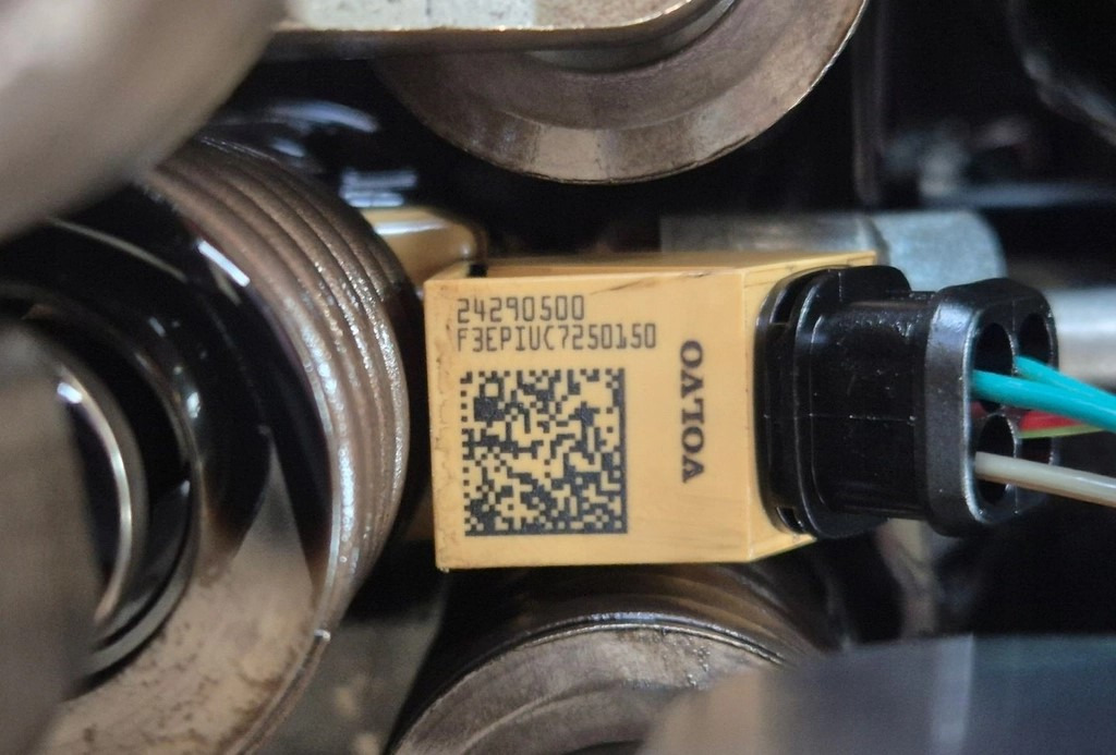 POMPOWTRYSKIWACZE WTRYSKI COMMON RAIL VOLVO FH 5 FM 5 RENAULT GAMA DTI EVO - KOM 24290500 24290502 - Injektori: kuva POMPOWTRYSKIWACZE WTRYSKI COMMON RAIL VOLVO FH 5 FM 5 RENAULT GAMA DTI EVO - KOM 24290500 24290502 - Injektori POMPOWTRYSKIWACZE WTRYSKI COMMON RAIL VOLVO FH 5 FM 5 RENAULT GAMA DTI EVO - KOM 24290500 24290502 - Injektori: kuva POMPOWTRYSKIWACZE WTRYSKI COMMON RAIL VOLVO FH 5 FM 5 RENAULT GAMA DTI EVO - KOM 24290500 24290502 - Injektori