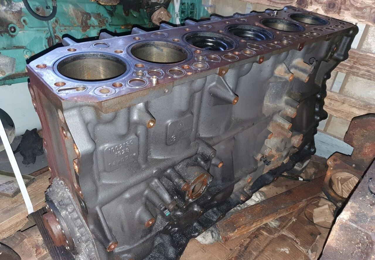 RENAULT BLOK SILNIKA SŁUPEK TŁOKI WAŁ RENAULT GAMA RANGE T DTI11 460 430 - Sylinterielementit - Kuorma-auto: kuva RENAULT BLOK SILNIKA SŁUPEK TŁOKI WAŁ RENAULT GAMA RANGE T DTI11 460 430 - Sylinterielementit - Kuorma-auto RENAULT BLOK SILNIKA SŁUPEK TŁOKI WAŁ RENAULT GAMA RANGE T DTI11 460 430 - Sylinterielementit - Kuorma-auto: kuva RENAULT BLOK SILNIKA SŁUPEK TŁOKI WAŁ RENAULT GAMA RANGE T DTI11 460 430 - Sylinterielementit - Kuorma-auto