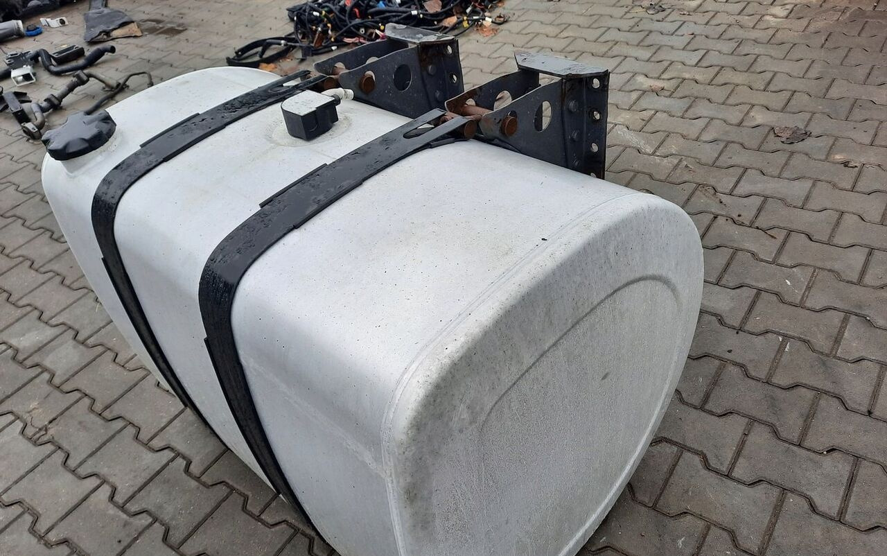 Renault ZBIORNIK PALIWA RENAULT GAMA RANGE T 100/70/70 21516447 - Polttoainetankki - Kuorma-auto: kuva Renault ZBIORNIK PALIWA RENAULT GAMA RANGE T 100/70/70 21516447 - Polttoainetankki - Kuorma-auto Renault ZBIORNIK PALIWA RENAULT GAMA RANGE T 100/70/70 21516447 - Polttoainetankki - Kuorma-auto: kuva Renault ZBIORNIK PALIWA RENAULT GAMA RANGE T 100/70/70 21516447 - Polttoainetankki - Kuorma-auto