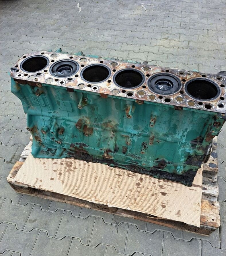 Volvo FM 9 - Sylinterielementit - Kuorma-auto: kuva Volvo FM 9 - Sylinterielementit - Kuorma-auto Volvo FM 9 - Sylinterielementit - Kuorma-auto: kuva Volvo FM 9 - Sylinterielementit - Kuorma-auto