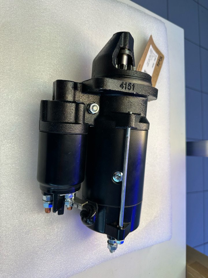 Woda Lancer loader, Perkins, Massey Ferguson Tractor, Spra-Coupe Sprayer - Käynnistin - Kuorma-auto: kuva Woda Lancer loader, Perkins, Massey Ferguson Tractor, Spra-Coupe Sprayer - Käynnistin - Kuorma-auto Woda Lancer loader, Perkins, Massey Ferguson Tractor, Spra-Coupe Sprayer - Käynnistin - Kuorma-auto: kuva Woda Lancer loader, Perkins, Massey Ferguson Tractor, Spra-Coupe Sprayer - Käynnistin - Kuorma-auto