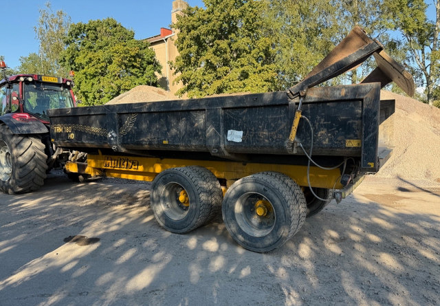 MultivaTRM 180 HD - Kippiauto perävaunu: kuva MultivaTRM 180 HD - Kippiauto perävaunu MultivaTRM 180 HD - Kippiauto perävaunu: kuva MultivaTRM 180 HD - Kippiauto perävaunu
