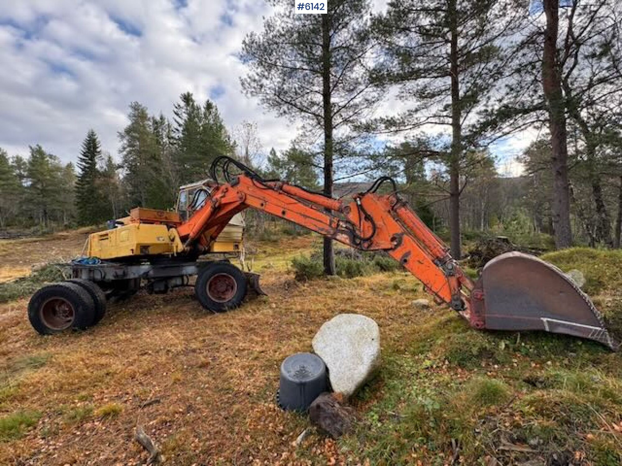 1975 Atlas wheeled excavator. Repair project - Pyöräkuormaaja: kuva 1975 Atlas wheeled excavator. Repair project - Pyöräkuormaaja 1975 Atlas wheeled excavator. Repair project - Pyöräkuormaaja: kuva 1975 Atlas wheeled excavator. Repair project - Pyöräkuormaaja