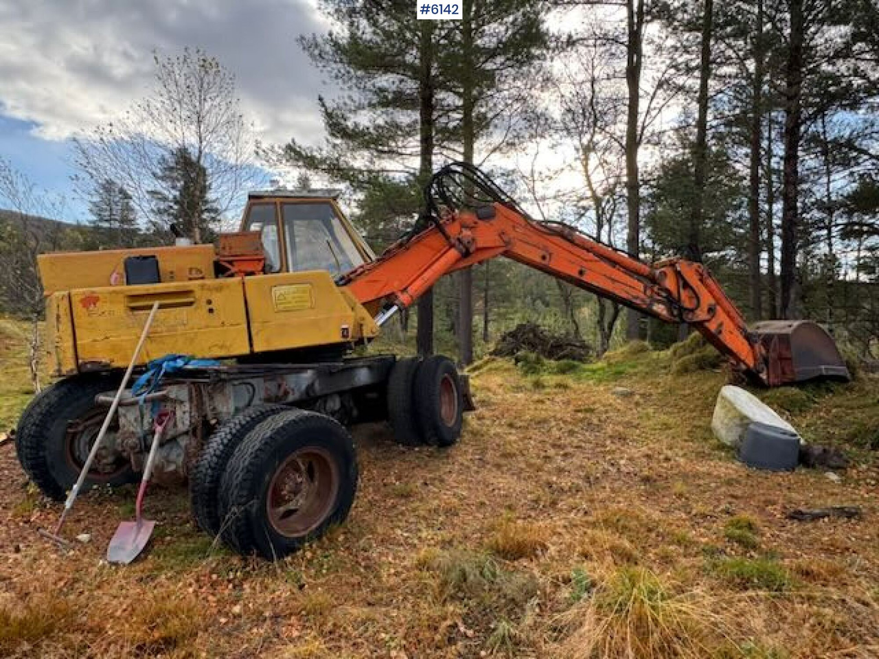 1975 Atlas wheeled excavator. Repair project - Pyöräkuormaaja: kuva 1975 Atlas wheeled excavator. Repair project - Pyöräkuormaaja 1975 Atlas wheeled excavator. Repair project - Pyöräkuormaaja: kuva 1975 Atlas wheeled excavator. Repair project - Pyöräkuormaaja