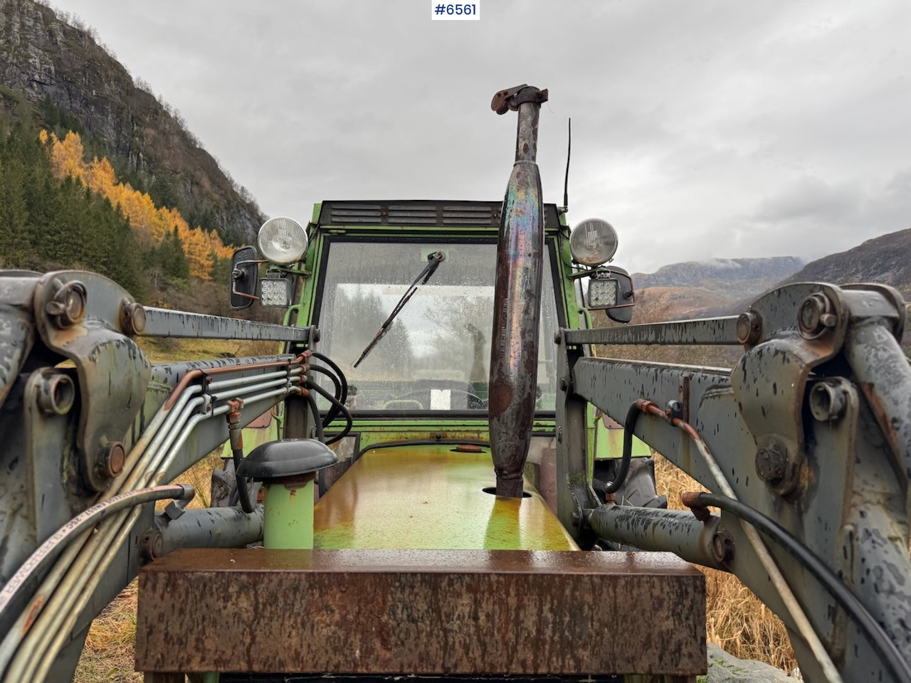 1981 Fendt Farmer 108 LS Turbomatik w/ front loader. - Traktori: kuva 1981 Fendt Farmer 108 LS Turbomatik w/ front loader. - Traktori 1981 Fendt Farmer 108 LS Turbomatik w/ front loader. - Traktori: kuva 1981 Fendt Farmer 108 LS Turbomatik w/ front loader. - Traktori