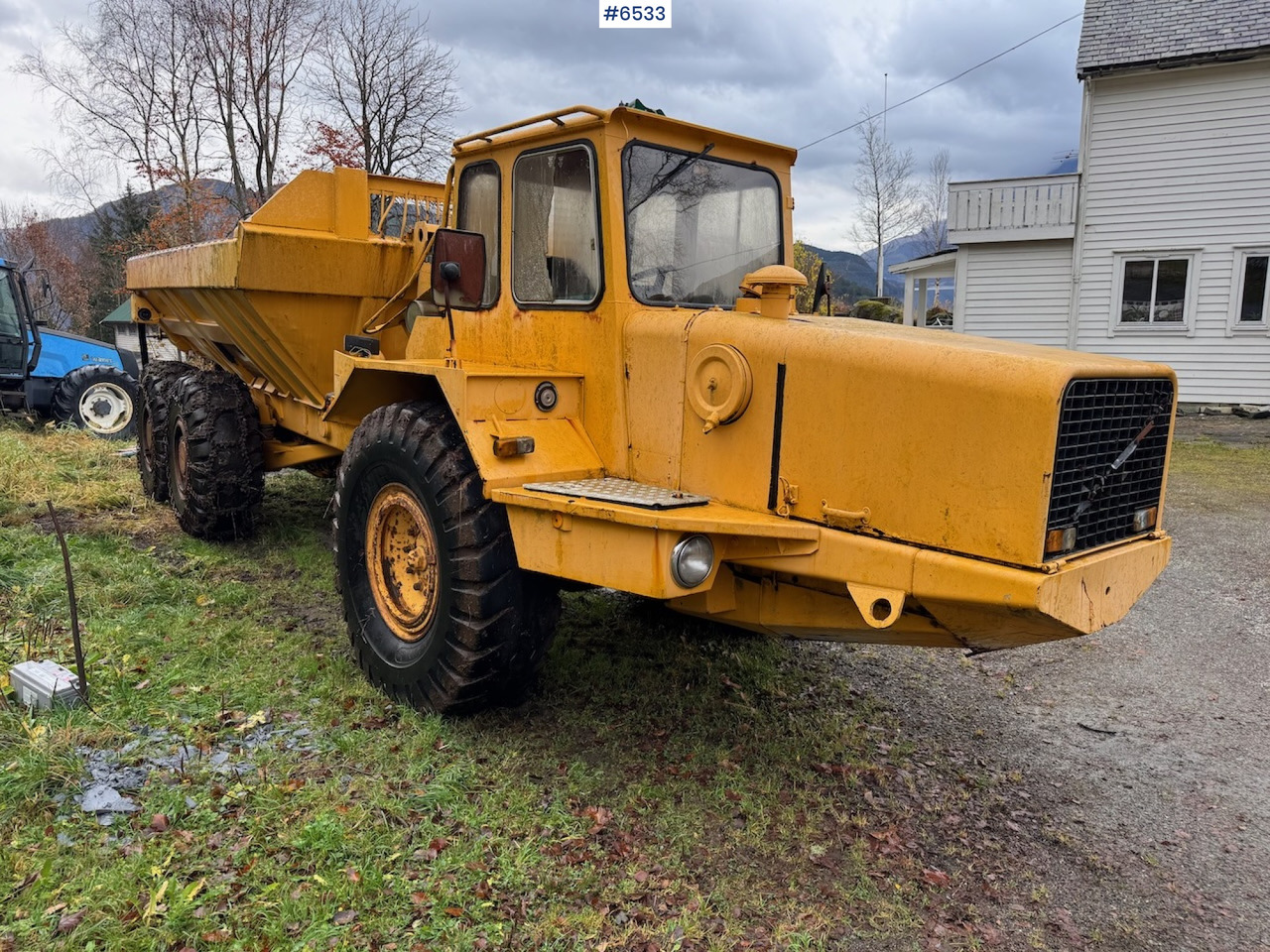 1984 Volvo 861 Dumper 6x6. Lightly repair object. - Nivelkippiauto: kuva 1984 Volvo 861 Dumper 6x6. Lightly repair object. - Nivelkippiauto 1984 Volvo 861 Dumper 6x6. Lightly repair object. - Nivelkippiauto: kuva 1984 Volvo 861 Dumper 6x6. Lightly repair object. - Nivelkippiauto