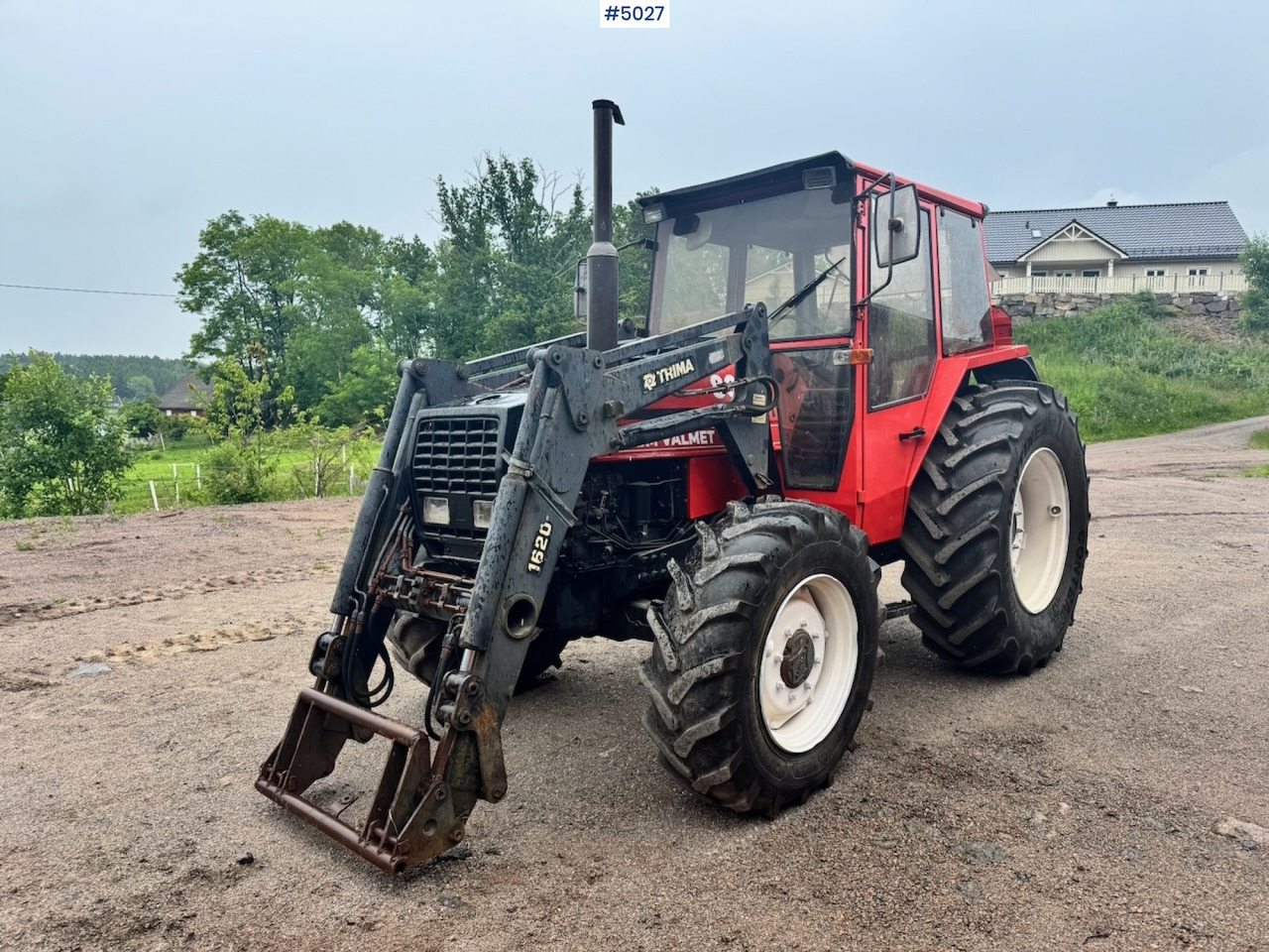 1985 Volvo Valmet 805 Turbo 4x4 w/ Front loader - Traktori: kuva 1985 Volvo Valmet 805 Turbo 4x4 w/ Front loader - Traktori 1985 Volvo Valmet 805 Turbo 4x4 w/ Front loader - Traktori: kuva 1985 Volvo Valmet 805 Turbo 4x4 w/ Front loader - Traktori